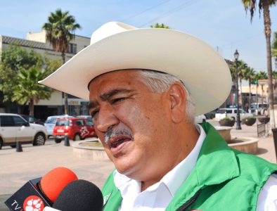 Pide Rubén Escajeda más voluntad a delegado de Sagarpa para ayudar a campesinos