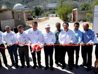 Entrega Estado y Cuencamé obras del Fondo Minero en Velardeña