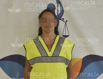 Arrestan a mujer narcomenudista en Canatlán