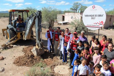 Amplía Cuencamé red de agua potable y drenaje en La Lagunilla