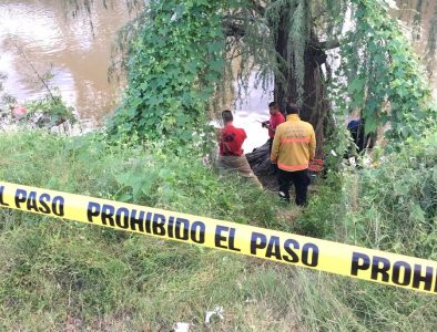 Hallan sin vida a sujeto ebrio que nadaba en El Pueblito