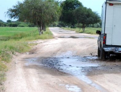 Busca Rodeo apoyo de Secope para mejorar caminos rurales