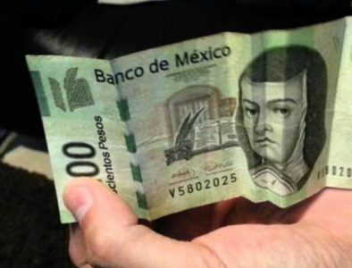 Detienen a sujeto con 44 mil pesos en billetes de 200 falsos