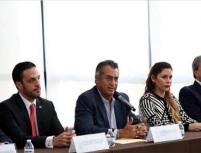 ‘El Bronco’ pide licencia como gobernador