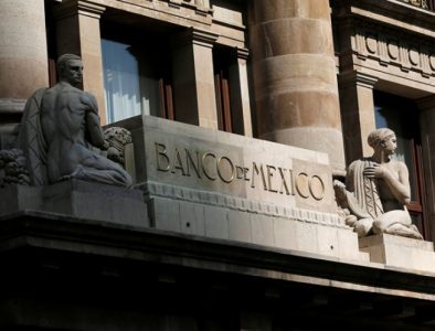 Estima Banxico que inflación cerrará este año en 6.6%