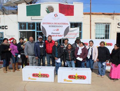 Entregan calentadores solares en los llanos de Cuencamé