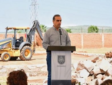 Inicia construcción de cancha de usos múltiples