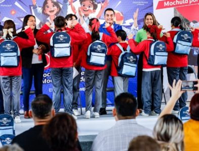 Gobierno municipal de Durango entrega más de 30 mil ‘mochulas’ en apoyo de la economía