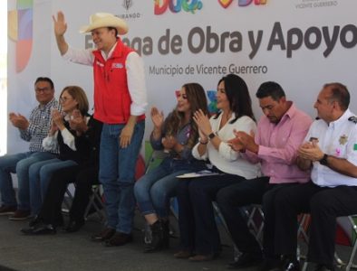 Gobernador realiza gira de trabajo en Vicente Guerrero