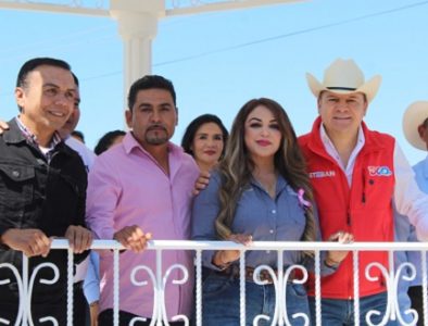 Gobernador y Juanita Acevedo supervisan construcción de parque público en San Francisco Javier