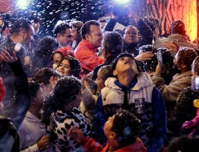 Gobierno de Esteban ilumina con la Navidad los paseos Constitución, Alamedas y Domingo Arrieta