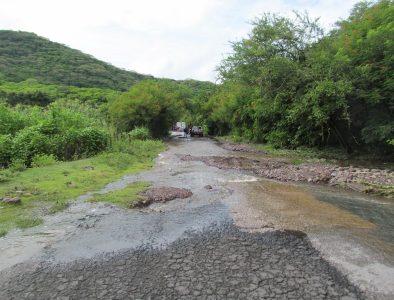 Evalúa Pueblo Nuevo daños en caminos rurales; se obtendrá maquinaría del Estado