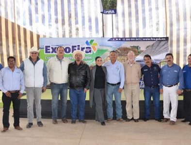 Imparten conferencia sobre Agricultura de Conservación para productores de Poanas