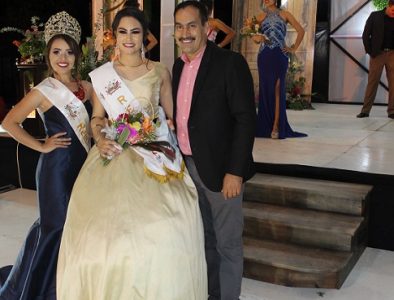 Eligen reina de la Feria Agrícola y Ganadera de Rodeo