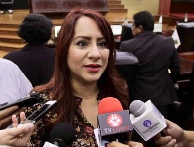 Secretarios quedan a deber a los duranguenses: Sandra Amaya