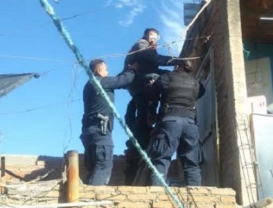 Agentes de la DMSP evitan que joven se suicide