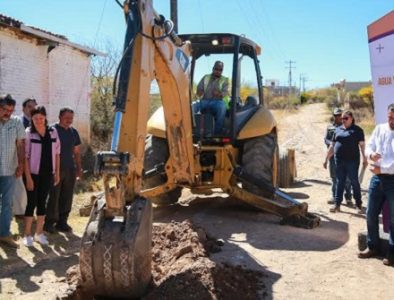 Lleva Municipio drenaje a más colonias de Durango