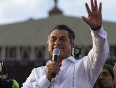 ‘El Bronco’ pide incluir acordeón en escudo de Nuevo León