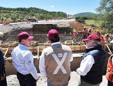 Supervisan ampliación de carretera Durango-Parral