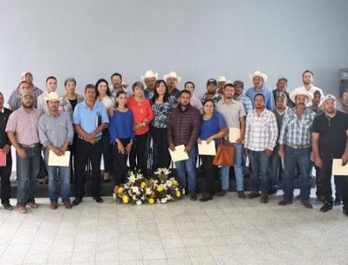 Entregan nombramiento a autoridades auxiliares e instalan Copladem en Canatlán