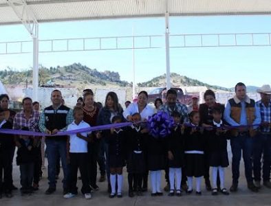 Alcaldesa de Cuencamé inaugura domo en la comunidad Alamillo