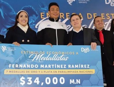 Entrega Gobernador estímulos a deportistas 2019