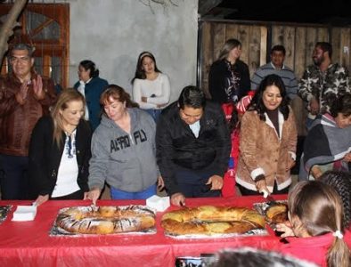 Convive Gobierno Municipal con familias de las colonias de Vicente Guerrero