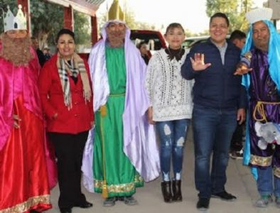 Gobierno de Vicente Guerrero visita comunidades para compartir la tradicional rosca de Reyes