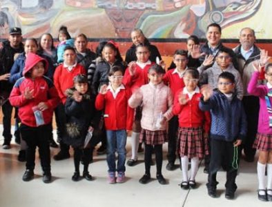 Programa ‘Ver bien, para aprender mejor’ entrega lentes a estudiantes de Vicente Guerrero