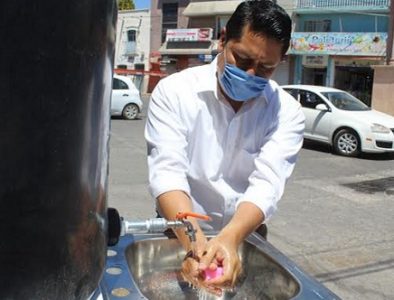 Como medida preventiva ante Covid-19, instalan lavamanos públicos en Vicente Guerrero