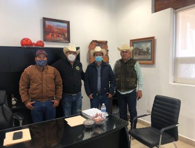 Alcalde de Súchil se reúne con Presidente de la Unión Ganadera Regional de Durango