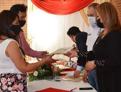 Poanas celebra ‘Una Boda Para Todos’