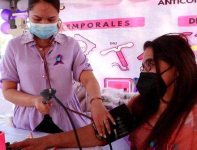 Realizan Feria de la Mujer en Cuencamé