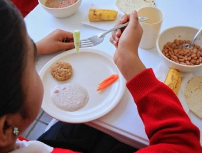 Regresan los pequeños a clases, con salud y bien alimentados: Toño Ochoa