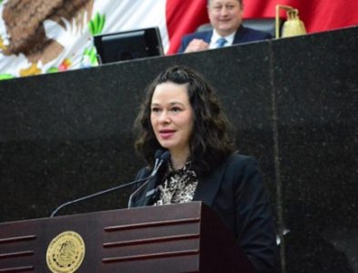 Convoca Jennifer Deras a no descuidar el trabajo en el Congreso