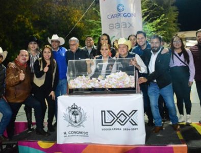 Congreso de Durango participa en la Kermés de la Familia con rifa de vehículo y donativo